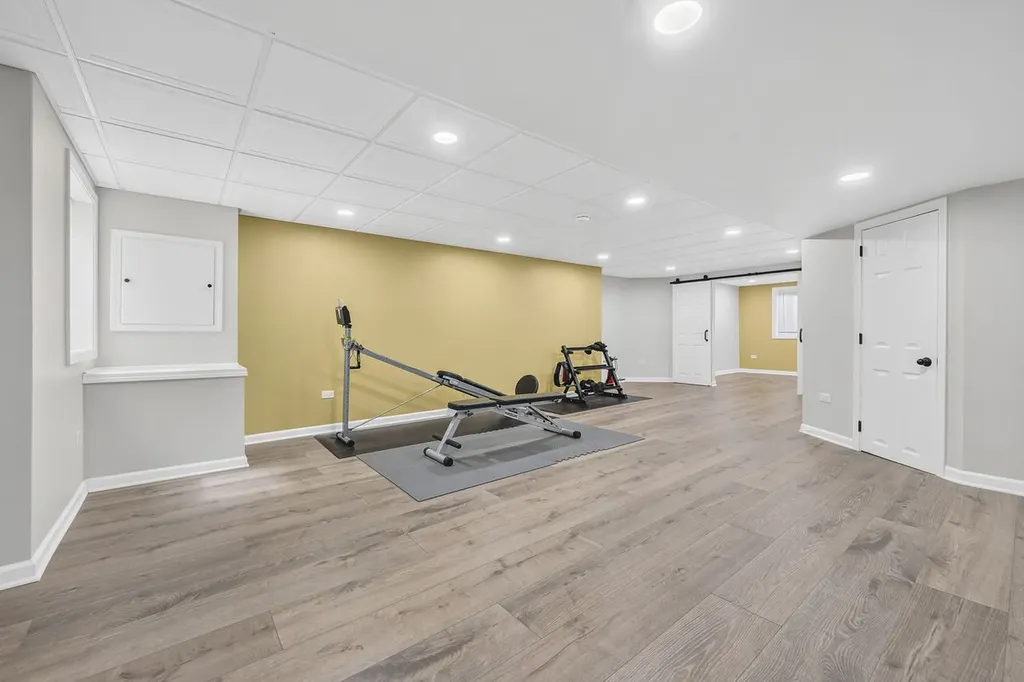 996 Timber Lake Drive Antioch IL 60002