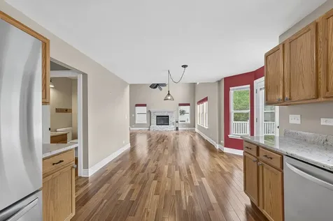 996 Timber Lake Drive Antioch IL 60002