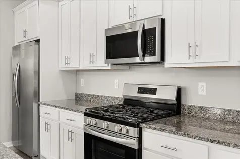 3 Dogwood Way Ottawa IL 61350