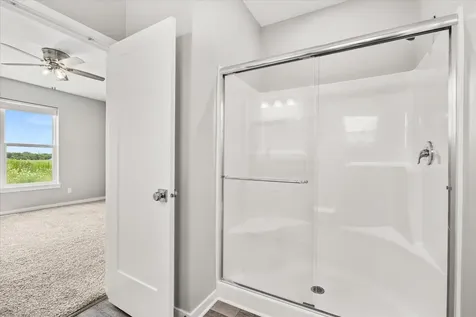 3 Dogwood Way Ottawa IL 61350