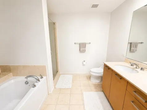 240 East Illinois Street Chicago IL 60611
