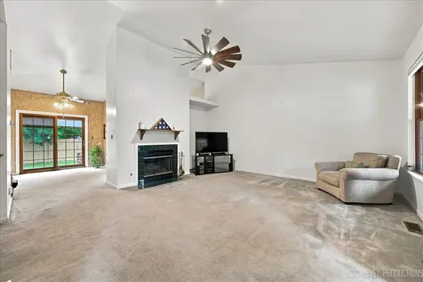 473 Barnaby Drive Oswego IL 60543