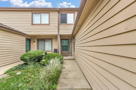 2426 Morrissey Park Drive Champaign IL 61821