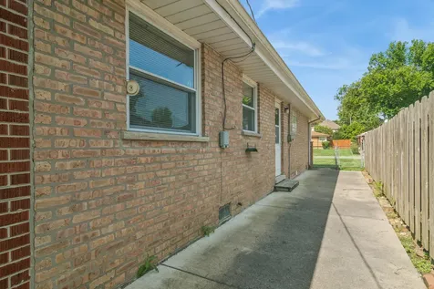 1145 South Haddow Avenue Arlington Heights IL 60005