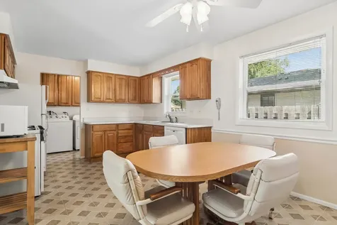 1145 South Haddow Avenue Arlington Heights IL 60005