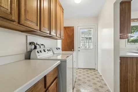 1145 South Haddow Avenue Arlington Heights IL 60005
