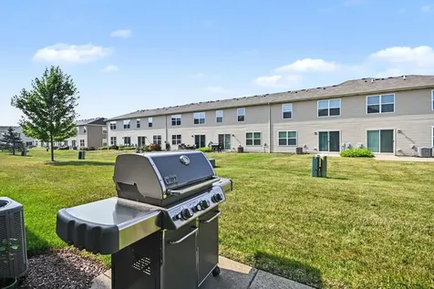272 Wildmeadow Lane Woodstock IL 60098
