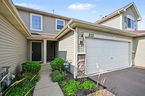 272 Wildmeadow Lane Woodstock IL 60098