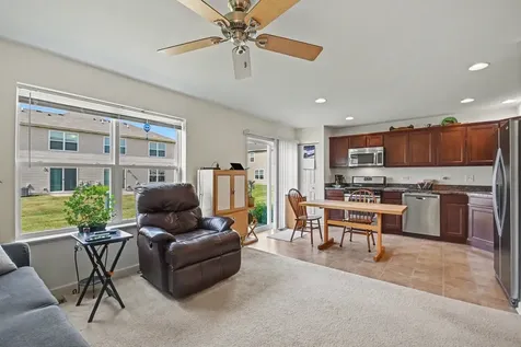 272 Wildmeadow Lane Woodstock IL 60098
