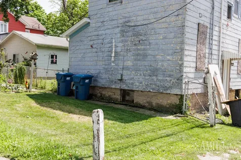 241 West Hickory Street Kankakee IL 60901