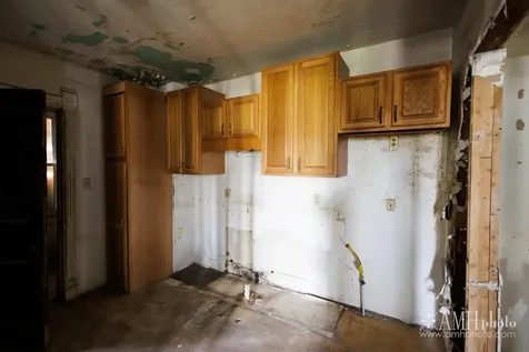 241 West Hickory Street Kankakee IL 60901