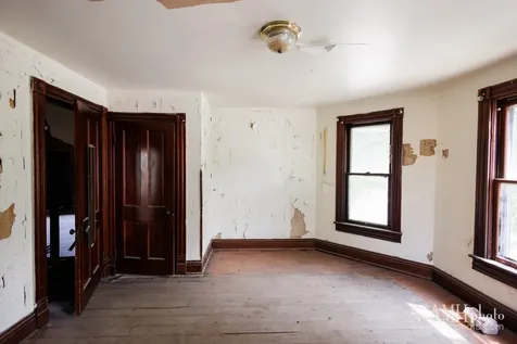 241 West Hickory Street Kankakee IL 60901