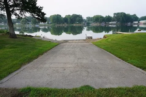 334 Rockside Drive Dixon IL 61021