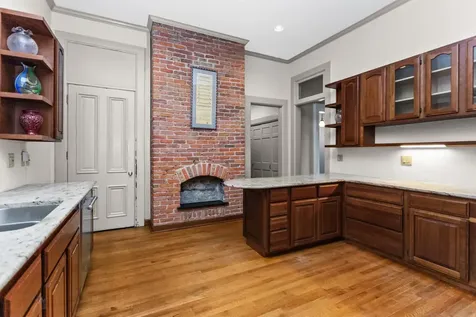 1411 Maple Avenue Evanston IL 60201