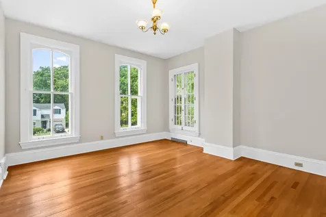 1411 Maple Avenue Evanston IL 60201