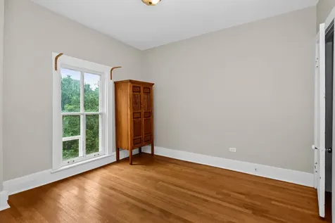 1411 Maple Avenue Evanston IL 60201