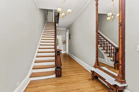 1411 Maple Avenue Evanston IL 60201