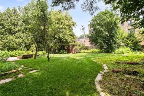 1411 Maple Avenue Evanston IL 60201
