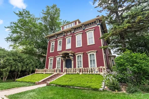 1411 Maple Avenue Evanston IL 60201