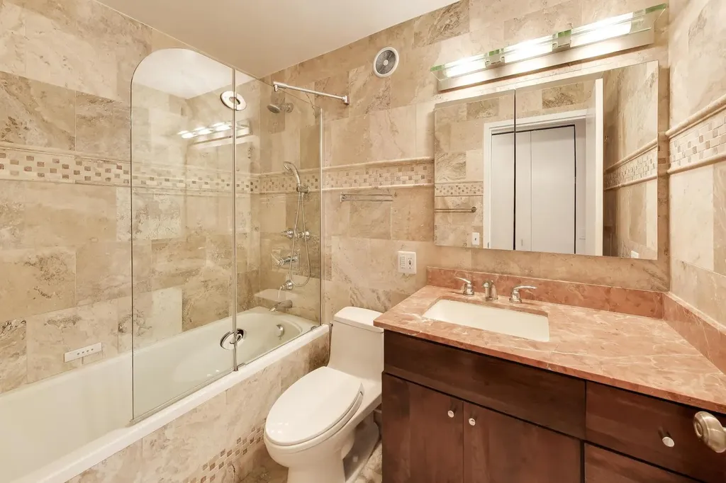 901 South Plymouth Court Chicago IL 60605
