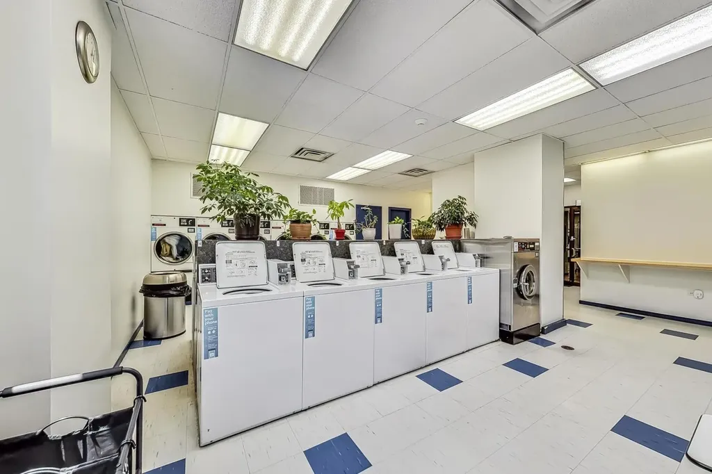 901 South Plymouth Court Chicago IL 60605