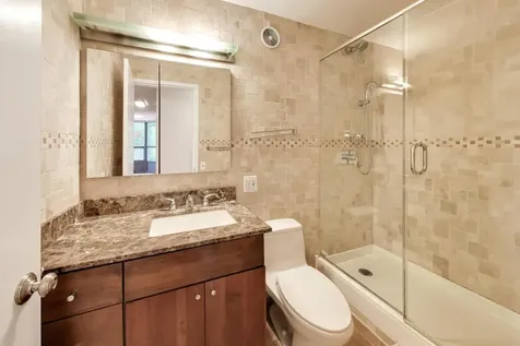 901 South Plymouth Court Chicago IL 60605