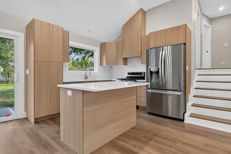 1707 West Martin Lane Mount Prospect IL 60056