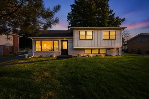 1707 West Martin Lane Mount Prospect IL 60056