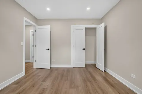 1707 West Martin Lane Mount Prospect IL 60056
