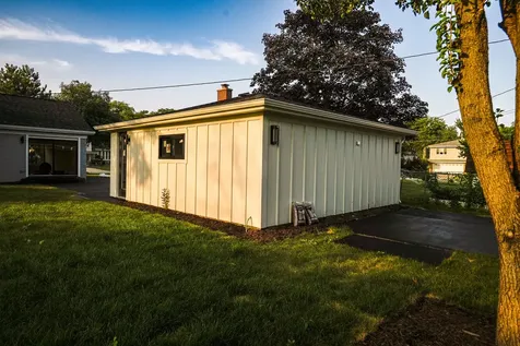 1707 West Martin Lane Mount Prospect IL 60056