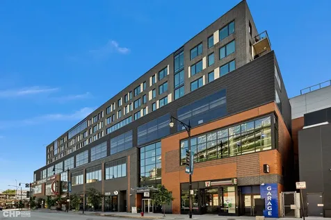 1025 West Addison Street Chicago IL 60613