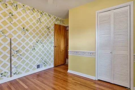 2328 Sharon Avenue Rockford IL 61103