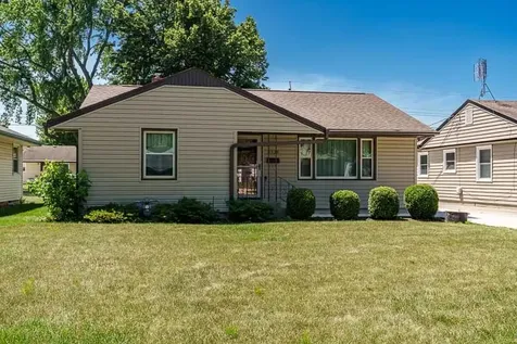 2328 Sharon Avenue Rockford IL 61103