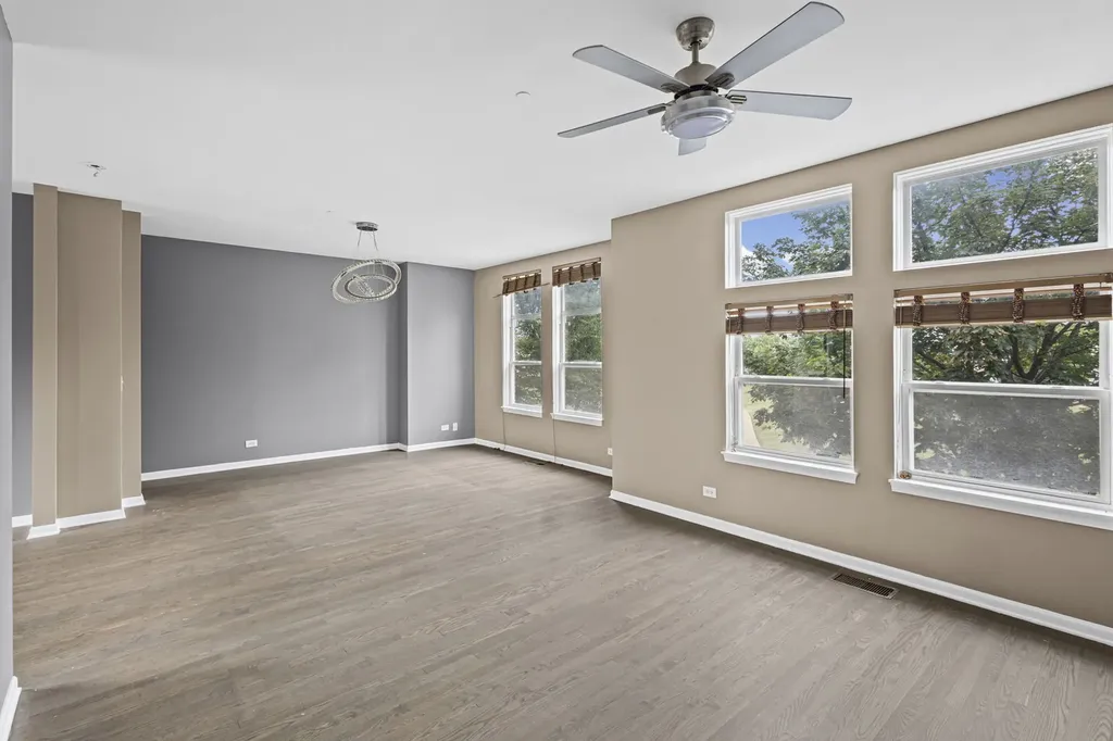 5350 West Hanson Avenue Chicago IL 60639