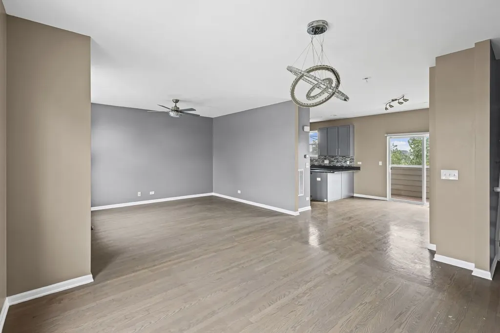 5350 West Hanson Avenue Chicago IL 60639