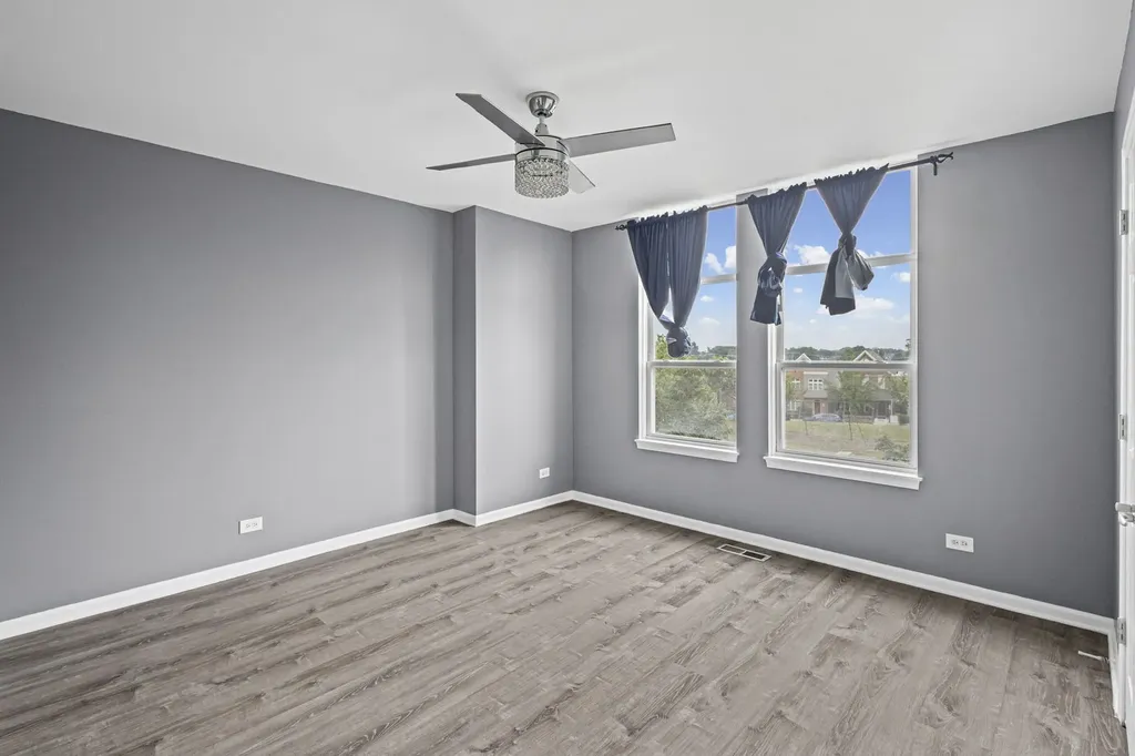 5350 West Hanson Avenue Chicago IL 60639