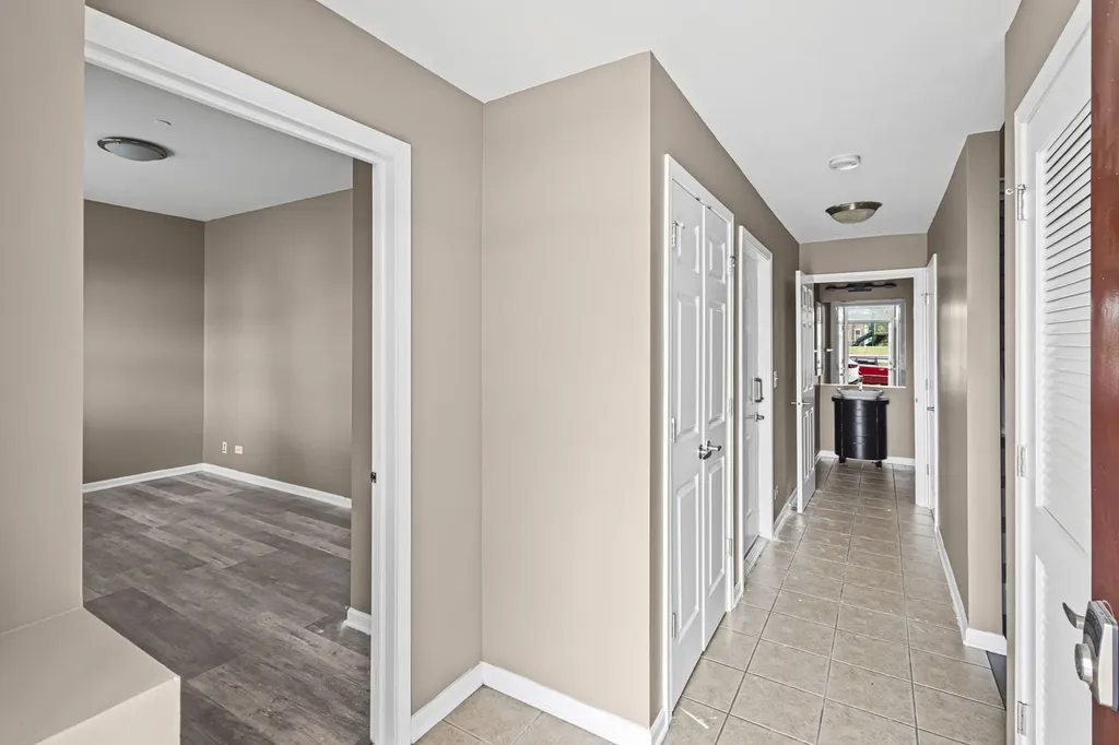 5350 West Hanson Avenue Chicago IL 60639