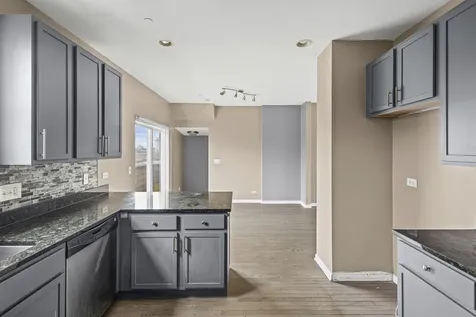 5350 West Hanson Avenue Chicago IL 60639