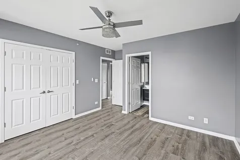 5350 West Hanson Avenue Chicago IL 60639