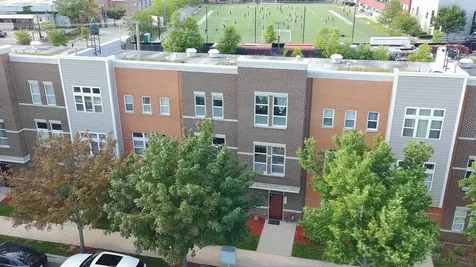 5350 West Hanson Avenue Chicago IL 60639