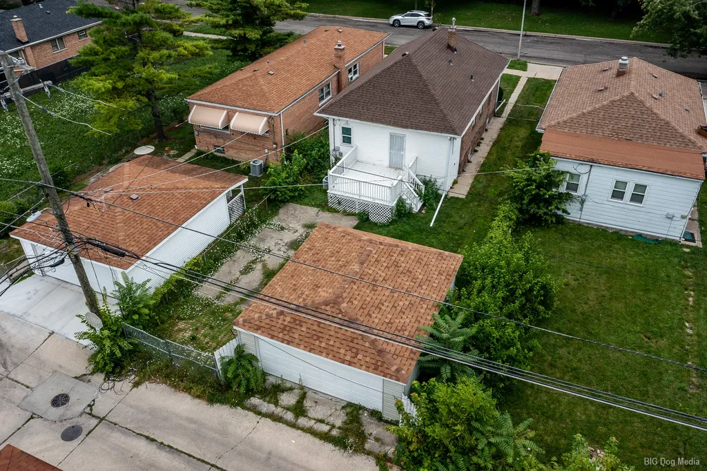 9648 South Eggleston Avenue Chicago IL 60628