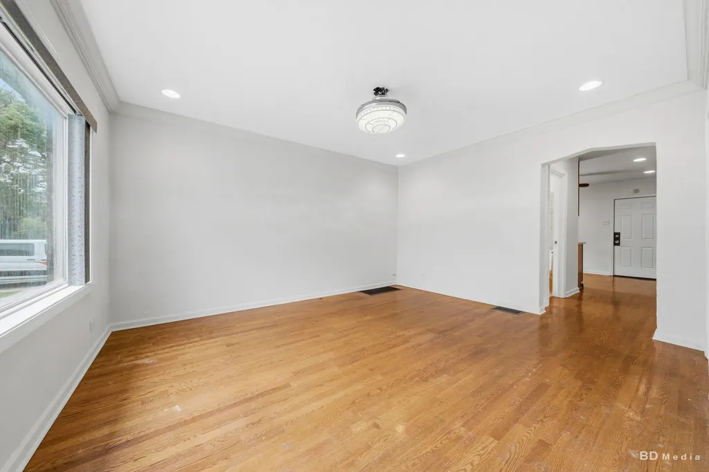 9648 South Eggleston Avenue Chicago IL 60628