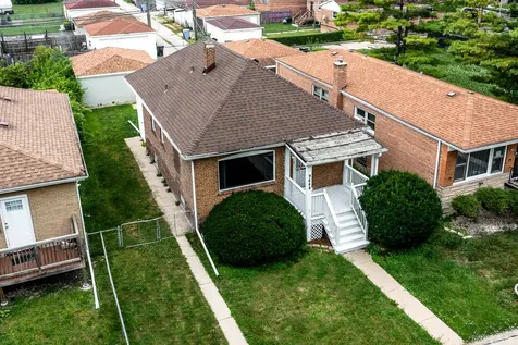 9648 South Eggleston Avenue Chicago IL 60628