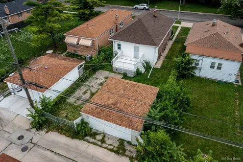 9648 South Eggleston Avenue Chicago IL 60628