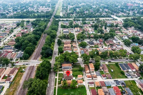 9648 South Eggleston Avenue Chicago IL 60628