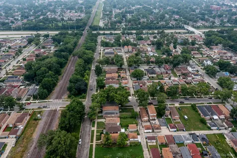 9648 South Eggleston Avenue Chicago IL 60628