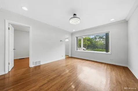 9648 South Eggleston Avenue Chicago IL 60628