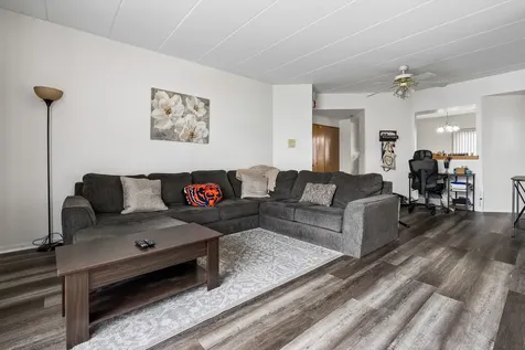 7900 Nagle Avenue Burbank IL 60459