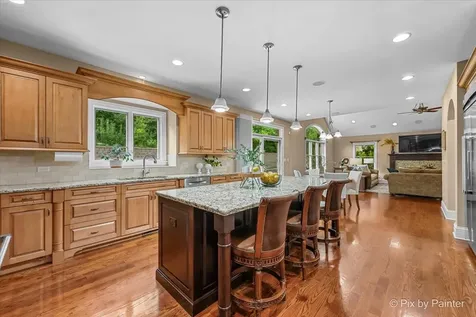 320 North Waynes Court Palatine IL 60067