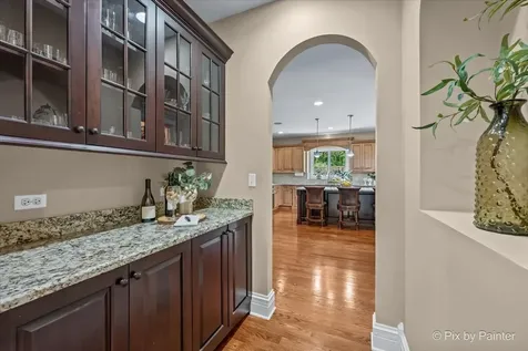 320 North Waynes Court Palatine IL 60067